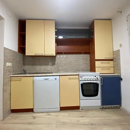 Capo Apartment *